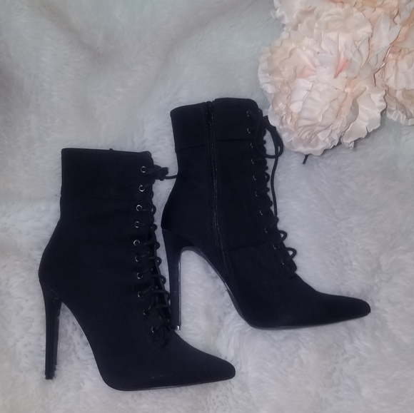Black satin laced up boots - Picture 3 of 4